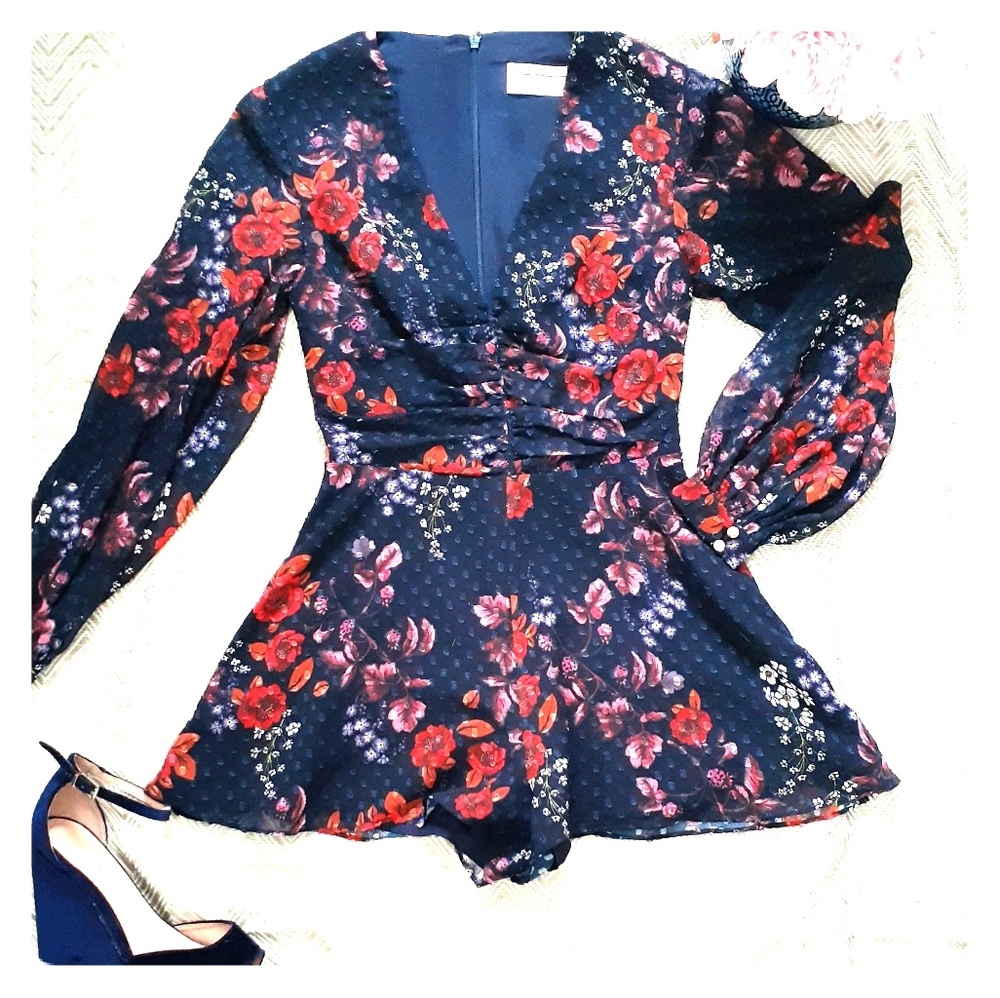Flirty Floral Romper XS